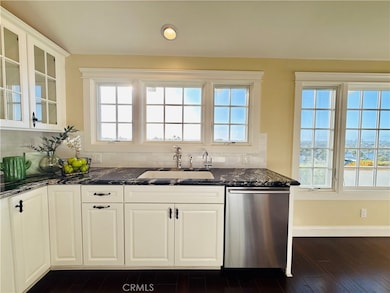 2839 Carob St, Newport Beach, CA 92660 - photo 5