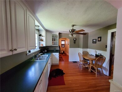 94 Brundage Ave, North Tonawanda, NY 14120 - photo 3