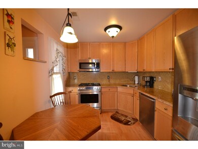 27 Ashley Dr, Warminster, PA 18974 - photo 6