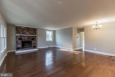 8 Park Dr, Berlin, NJ 08009 - photo 5