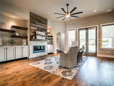 2300 Merlot Ct, Edmond, OK 73012 - photo 5