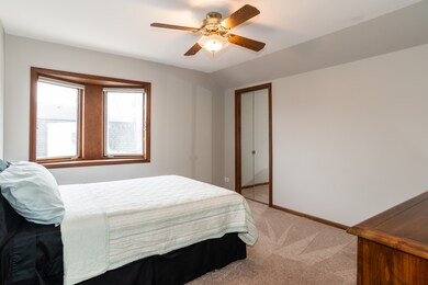 357 E Sherman Ave, Elmhurst, IL 60126 - photo 4