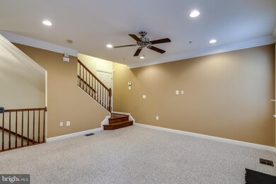 3555 Carriage Walk Ln unit 76, Laurel, MD 20724 - photo 2