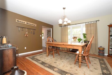 1517 Maple Crest Dr, Castleton-On-hudson, NY 12033 - photo 7