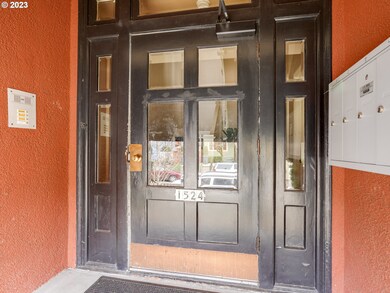 Entrance/Foyer