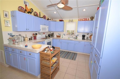 2223 NE Marguerite St, Jensen Beach, FL 34957 - photo 4