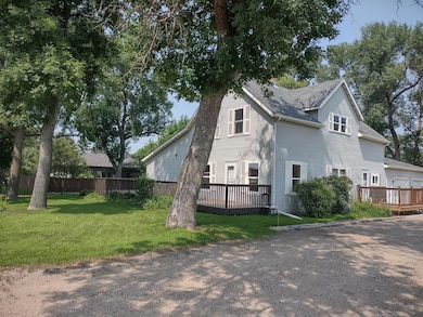 Spacious yard and driveway.jpg