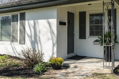 3025 Mountview_MLS_04