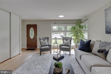 13119 Turkey Branch Pkwy, Rockville, MD 20853 - photo 2