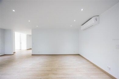 8-18 Alhambra, Guaynabo, PR 00966 - photo 6