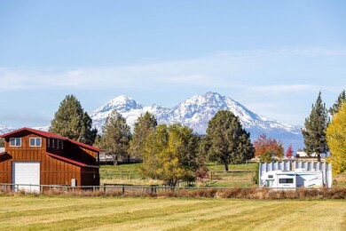 8255 SW 77th St, Redmond, OR 97756 - photo 2