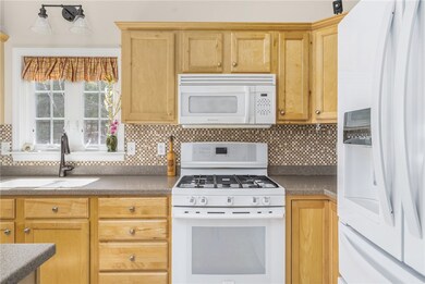 40 Old Louisquisset Pike unit 104, North Smithfield, RI 02896 - photo 5