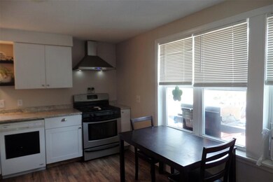 390 Dickinson Dr, Northfield, VT 05663 - photo 5