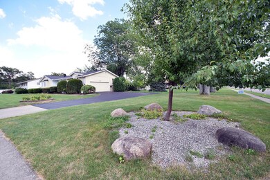 734 Ross Rd, Columbus, OH 43213 - photo 4