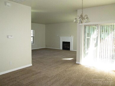 1357 NW 18th St, Redmond, OR 97756 - photo 5