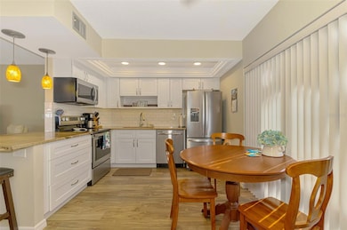 10 Quails Run Blvd unit 6, Englewood, FL 34223 - photo 5