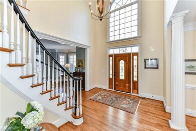 Open floor plan!