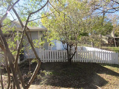 725 Tanglewood Trail, Pottsboro, TX 75076 - photo 5