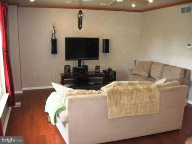 121 Deschler Blvd, Clayton, NJ 08312 - photo 5