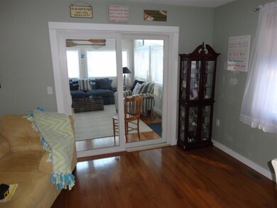 Easy Floor plan flows nicely.