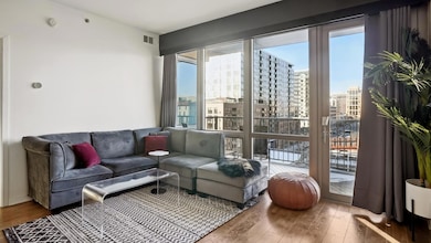 929 Portland Ave unit 702, Minneapolis, MN 55404 - photo 3