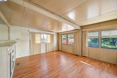 18 Galloway Dr, Concord, CA 94518 - photo 4