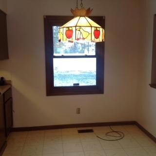 Extra Eat-In Kitchen Area