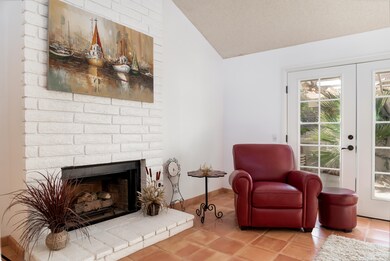 72731yuccacourt-hr-4