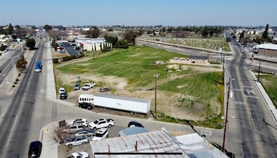 2510 Whitson St, Selma, CA 93662 - photo 4