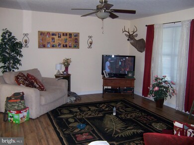 227 Larry Way, Bunker Hill, WV 25413 - photo 6