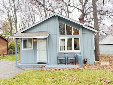 6768 Buckland Ave, West Bloomfield, MI 48324 - photo 3