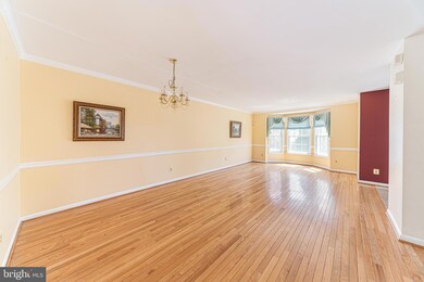 1044 Hidden Moss Dr, Cockeysville, MD 21030 - photo 6