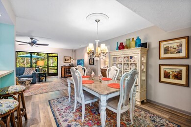 Dining/Living room