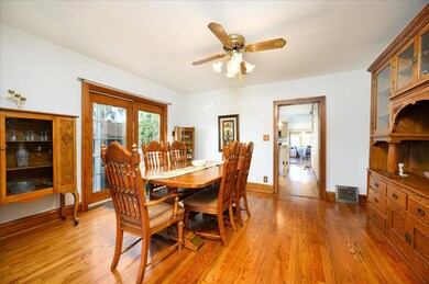 448 N Larch Ave, Elmhurst, IL 60126 - photo 7