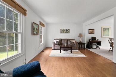 5200 Crest Ct, Jefferson, MD 21755 - photo 5