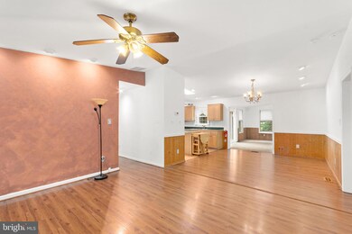 18 Cross Keys Ave, Williamstown, NJ 08094 - photo 4