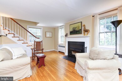 37 Green Valley Rd, Wallingford, PA 19086 - photo 4