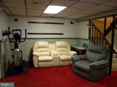 1221 Elm Grove Cir, Silver Spring, MD 20905 - photo 7