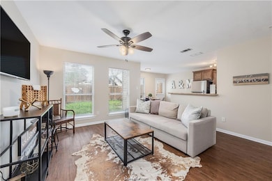 1229 Oney Hervey Dr, College Station, TX 77840 - photo 5