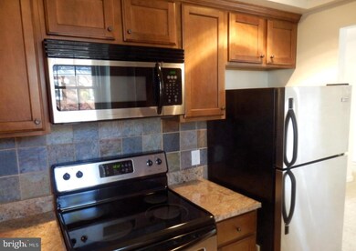 3047 S Buchanan St unit C1, Arlington, VA 22206 - photo 5