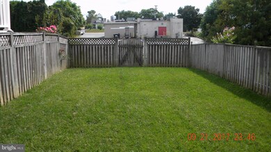 1231 Seron Ct, Sykesville, MD 21784 - photo 2