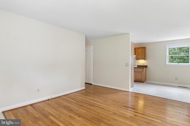 12522 Greengate Rd, Fredericksburg, VA 22407 - photo 7