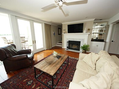 Spacious living with breathtaking views