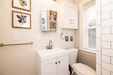 50 Armstrong Ave unit 1, Providence, RI 02903 - photo 5
