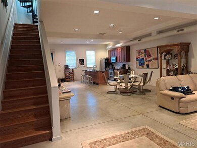 2004 S 8th St unit 2004, St. Louis, MO 63104 - photo 2