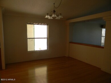 023-312318 Dining Room