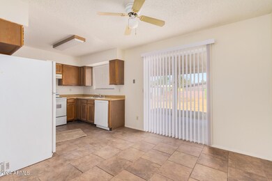 7838 E Garnet Ave unit 8, Mesa, AZ 85209 - photo 7