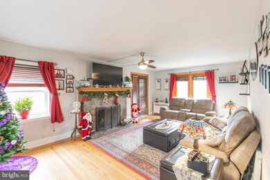 646 Childs Ave, Drexel Hill, PA 19026 - photo 3