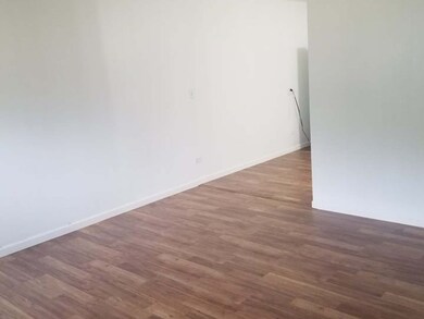 2210 Jethro Ave, Zion, IL 60099 - photo 4