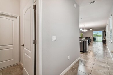 10295 Hawks Landing Dr, Land O' Lakes, FL 34638 - photo 4